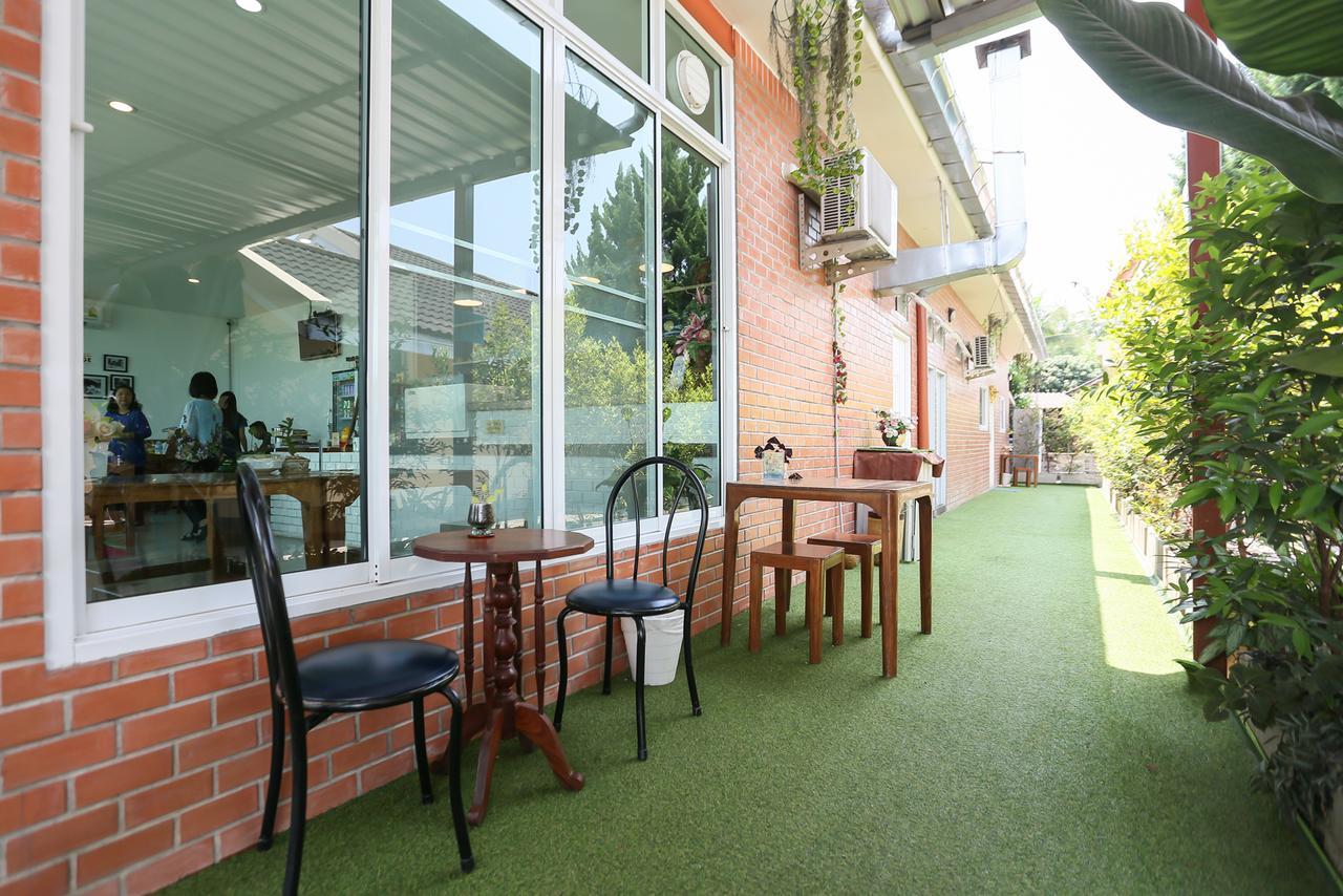 The Garage Hotel Chiang Rai Exterior foto